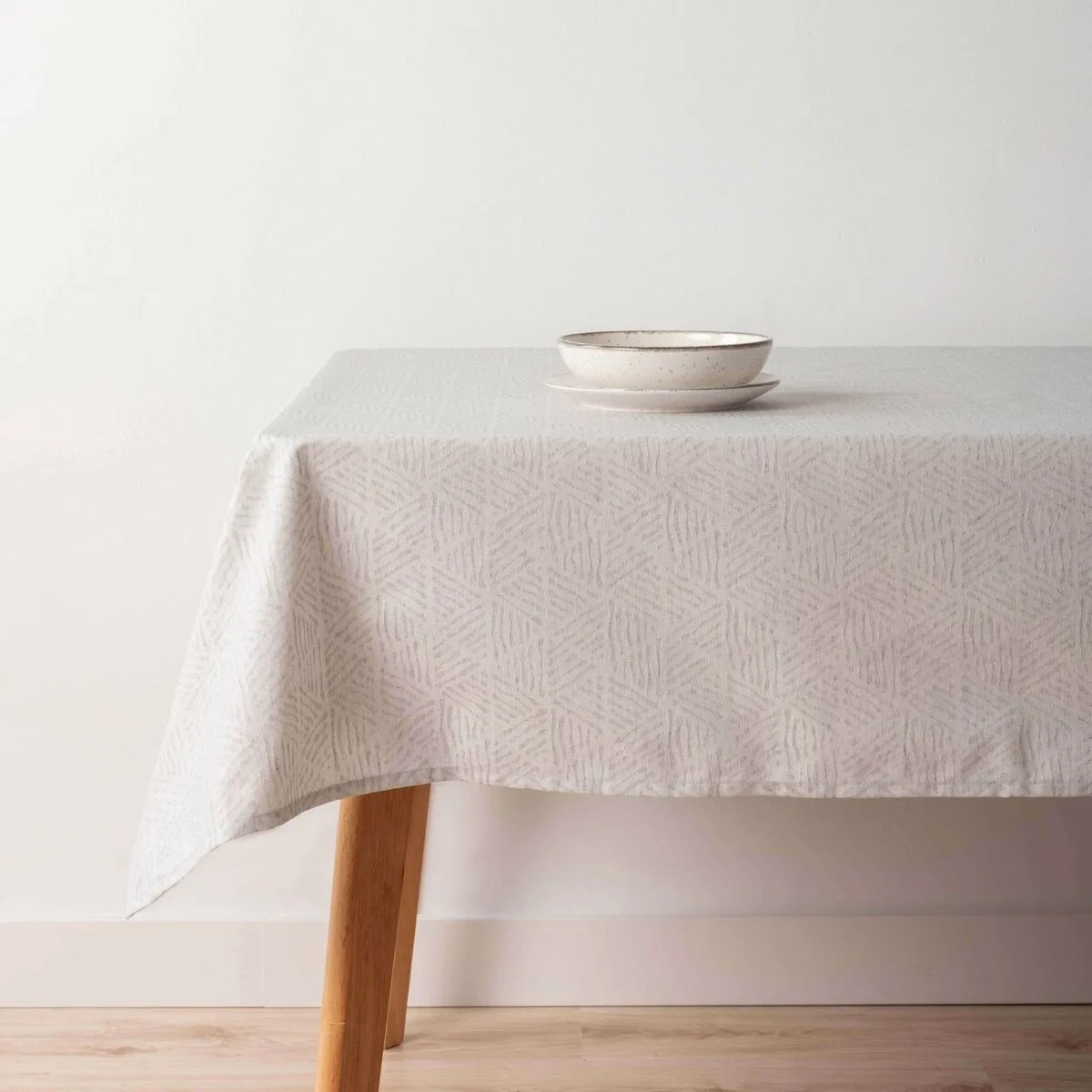 Nappe antitache belum 31990c gris 100 x 155 cm s980460027. Diaytar se positionne comme le carrefour des produits innovants, qu'ils relèvent de la tech, de la maison ou du quotidien