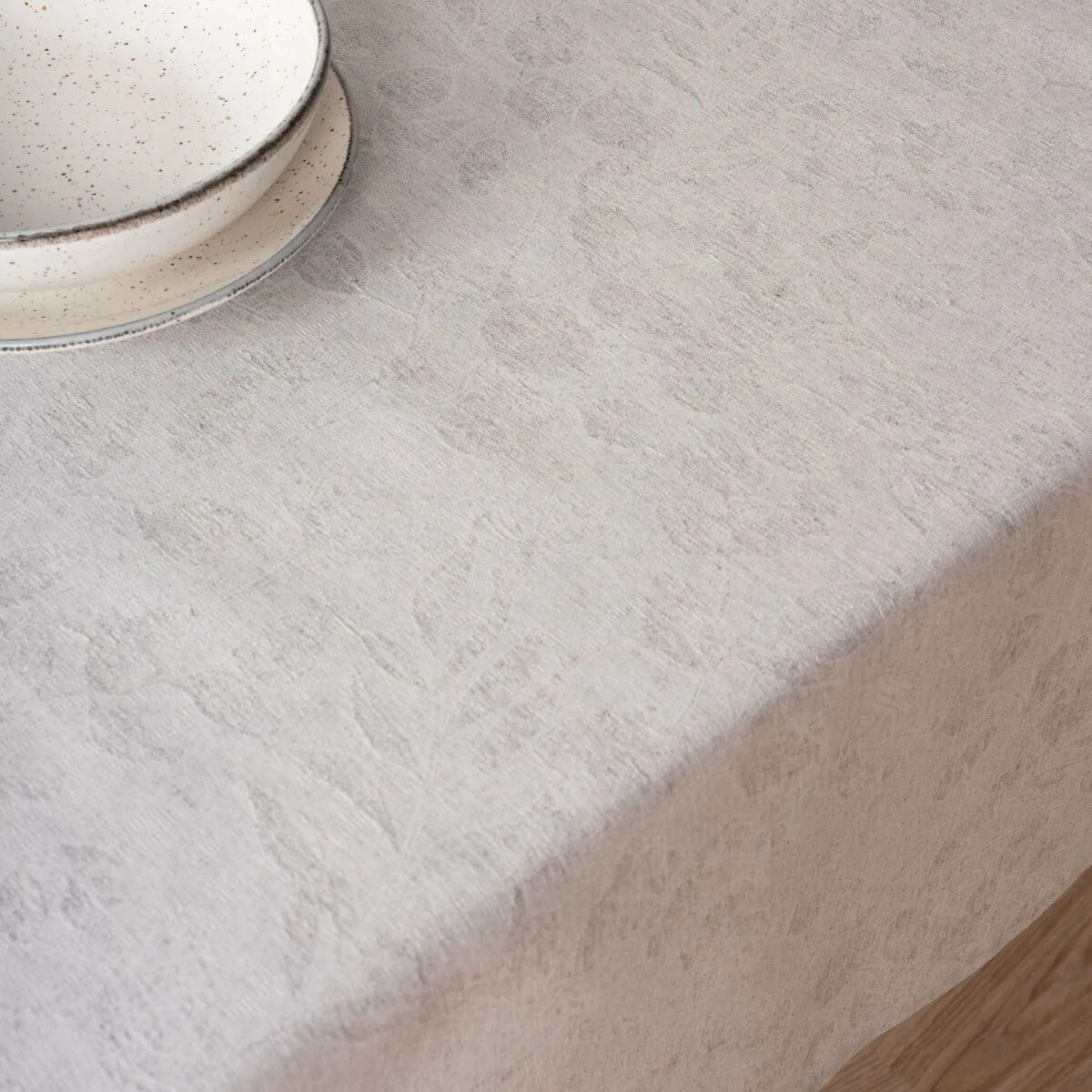 Nappe antitache belum 32010d2 gris 100 x 80 cm s980467131. Avec Diaytar, profitez d'une sélection généraliste qui a du caractère et qui reflète les aspirations de notre époque