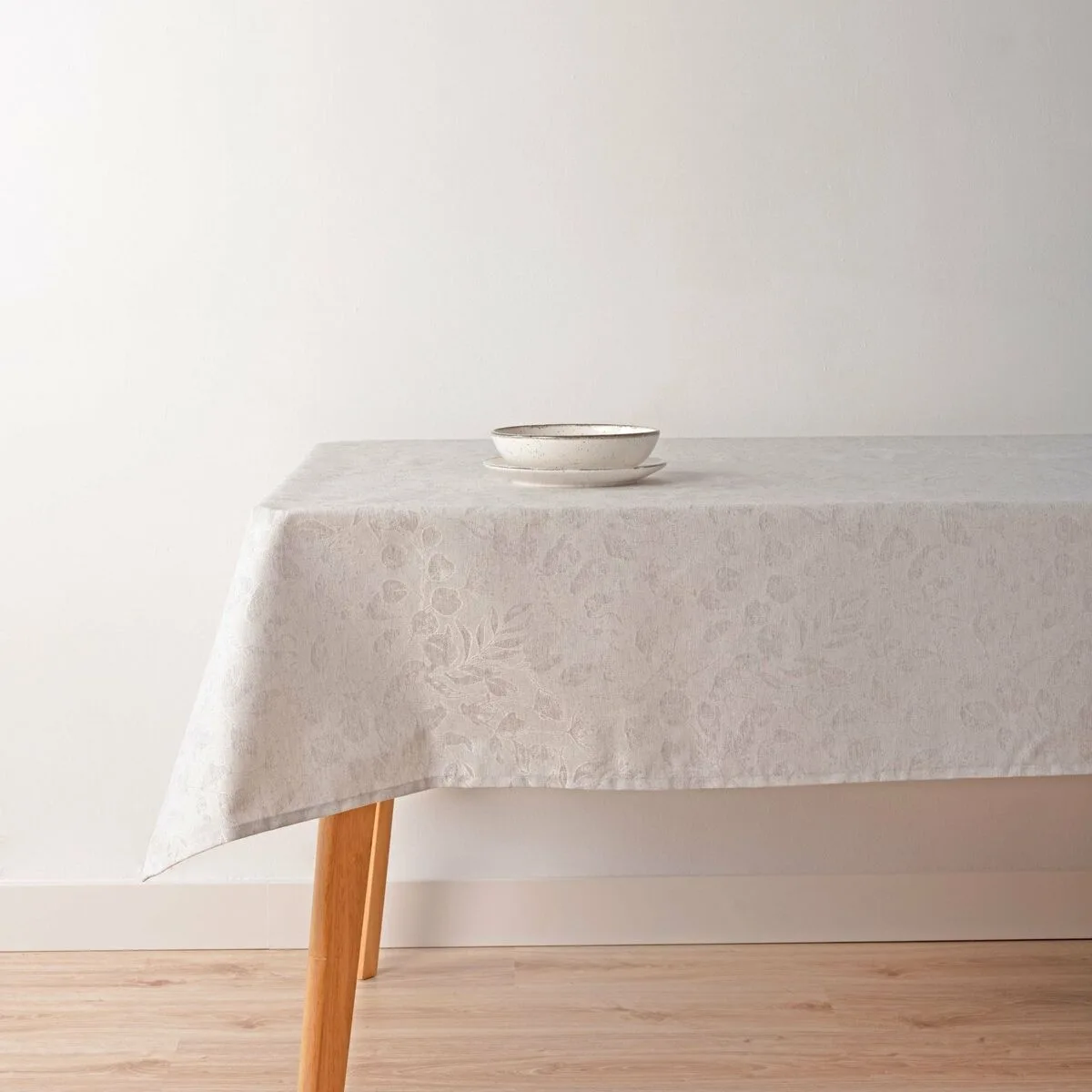 Nappe antitache belum 32010d2 gris 100 x 80 cm s980467185. Diaytar c'est bien plus qu'une boutique en ligne : c'est un concept où chaque produit, de l'électronique à la décoration, raconte une histoire