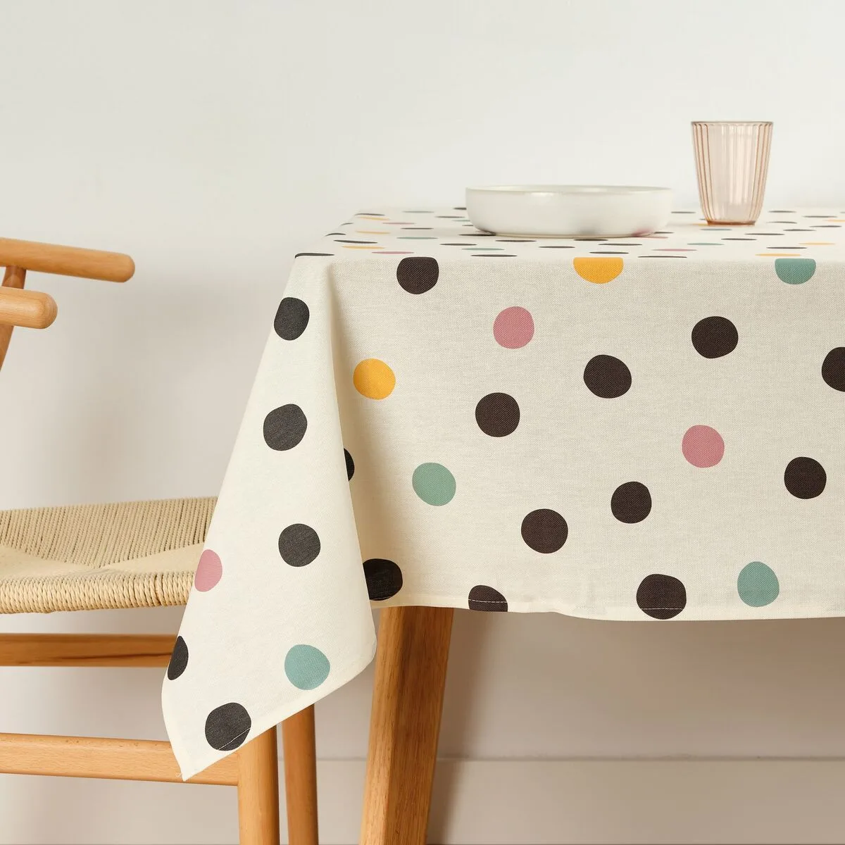 Nappe antitache belum cuzco blanc multicouleur 100 x 300 cm pois s981171284. Diaytar a été pensé pour les multitâches, les exigeants, les pressés, les rêveurs... En somme, pour vous.