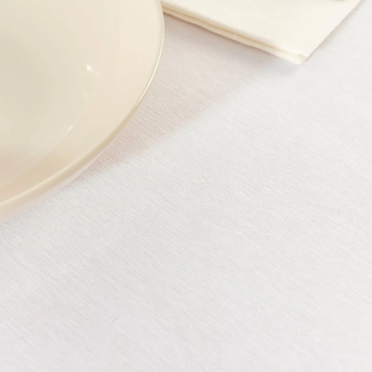 Nappe antitache belum liso blanc 250 x 150 cm s980637642. Diaytar s'engage : derrière chaque produit se cache une promesse de qualité, de durabilité et de satisfaction.