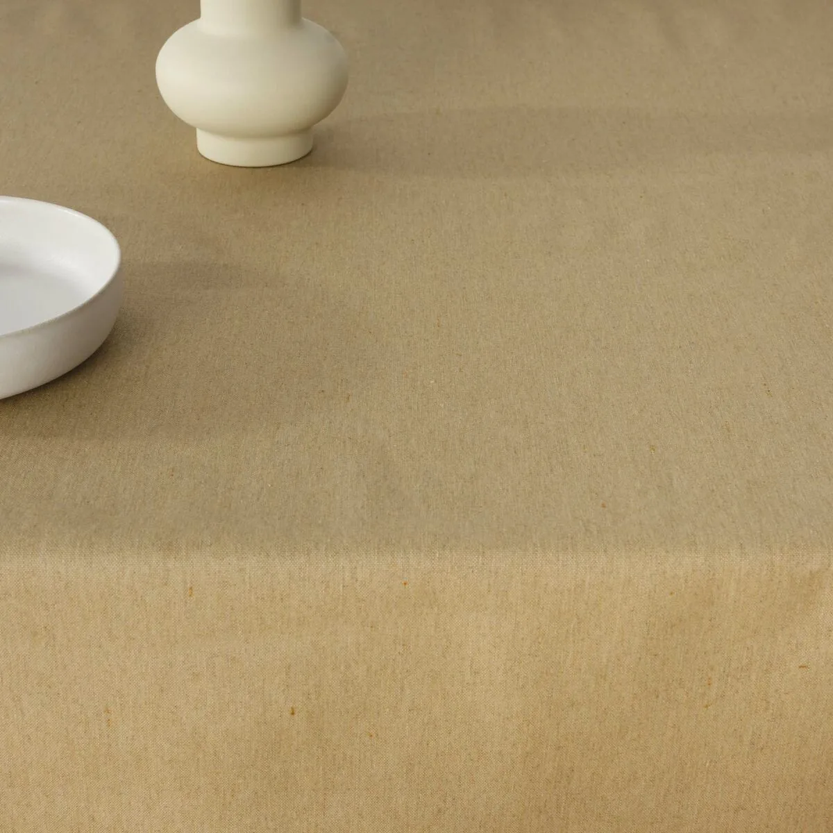Nappe antitache belum liso naturel 200 x 150 cm s980636245. Chez Diaytar, nous transformons vos envies en réalité avec style.