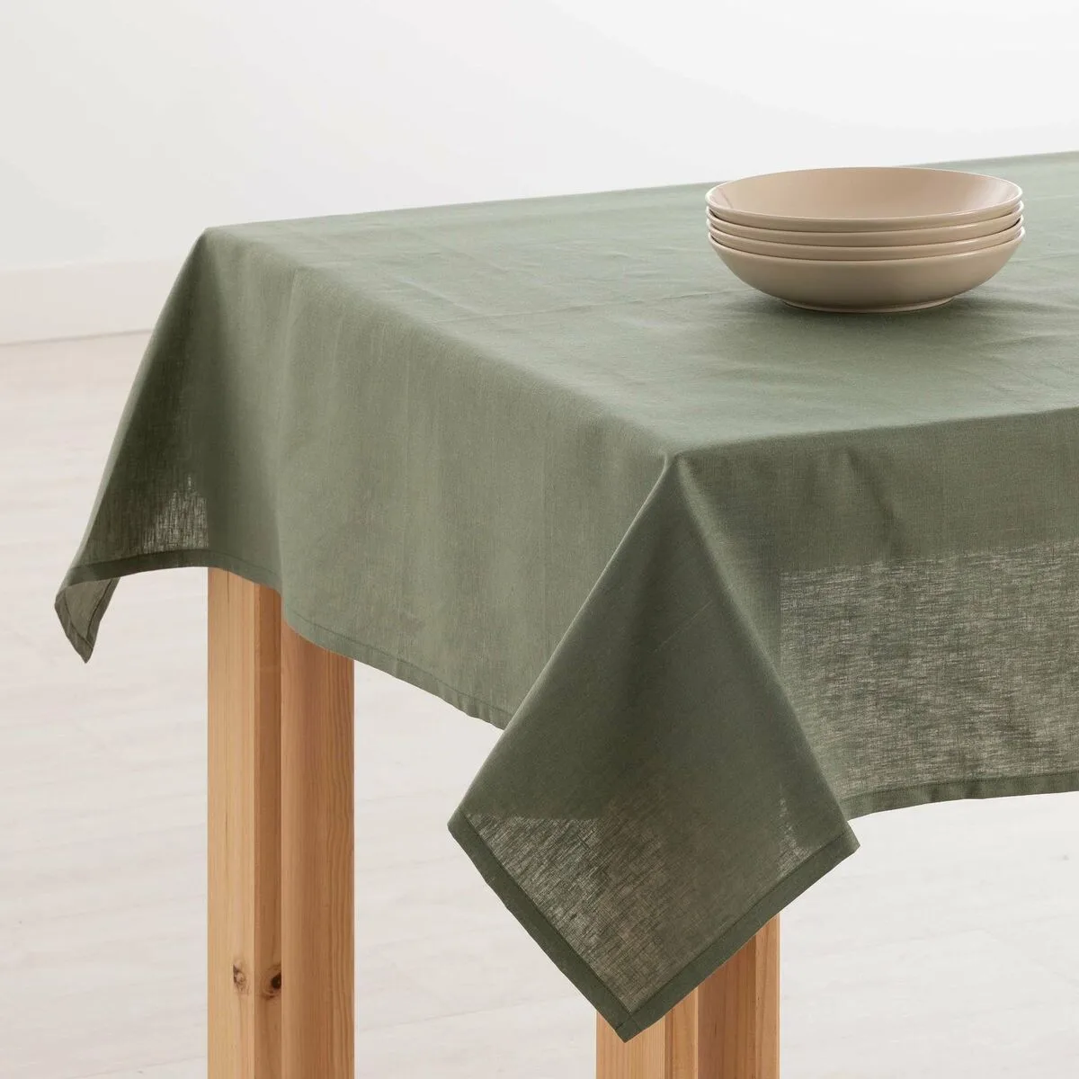 Nappe antitache belum multicouleur vert militaire 300 x 150 cm s980201192. Diaytar c'est bien plus qu'une boutique en ligne : c'est un concept où chaque produit, de l'électronique à la décoration, raconte une histoire