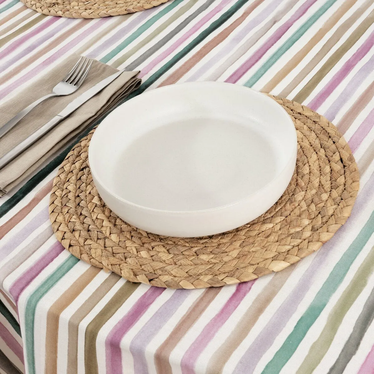 Nappe antitache belum naiara 4 100 multicouleur o 180 cm a rayures s980557720. Bienvenue sur Diaytar, où le shopping généraliste devient une chasse au trésor pour produits tendance et innovants