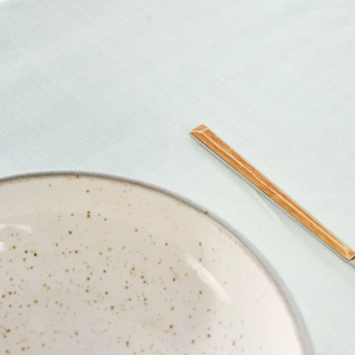 Nappe belum 0120 310 bleu clair 155 x 155 cm s980859042. Découvrez la diversité Diaytar : une infinité de produits pour la maison, le travail, les loisirs, tous dans l'air du temps