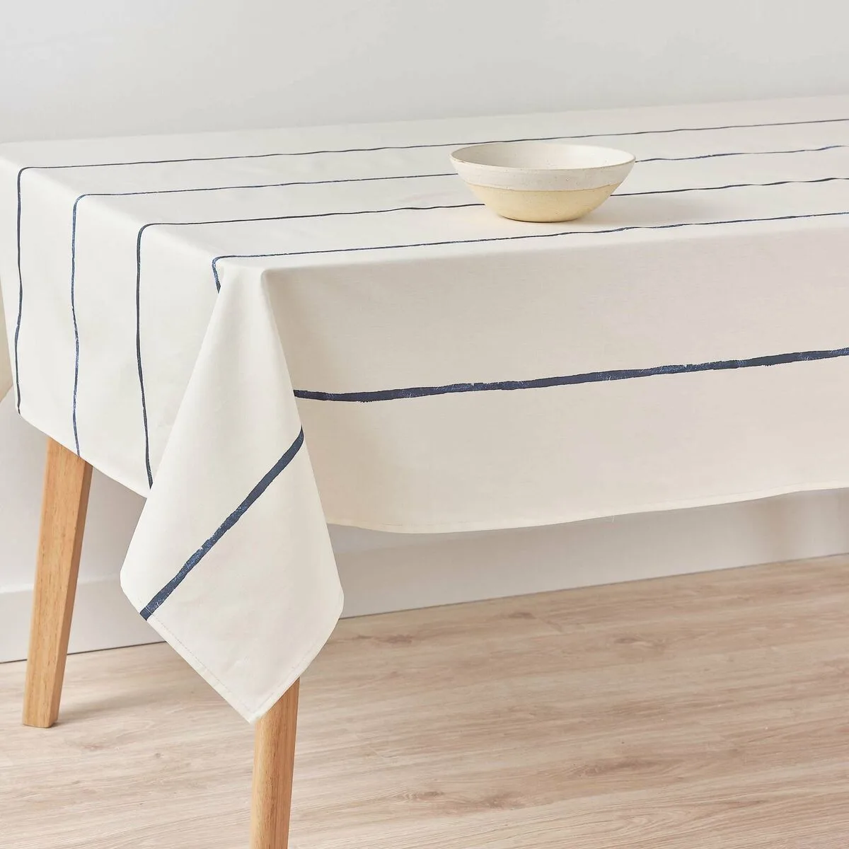 Nappe belum 0120 319 blanc 240 x 155 cm s980902852. Notre mission chez Diaytar : vous simplifier la vie en vous proposant les produits les plus ingénieux et les plus tendance du marché