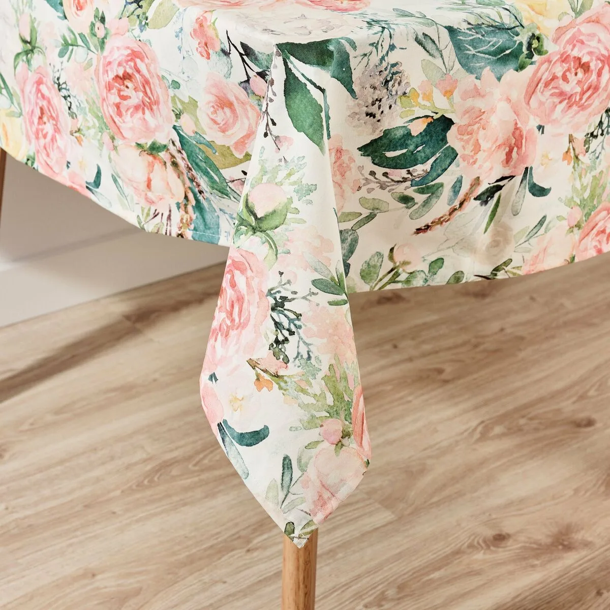 Nappe belum 0120 359 multicouleur 240 x 155 cm s980478349. Rejoignez la communauté Diaytar et vivez une expérience shopping unique.