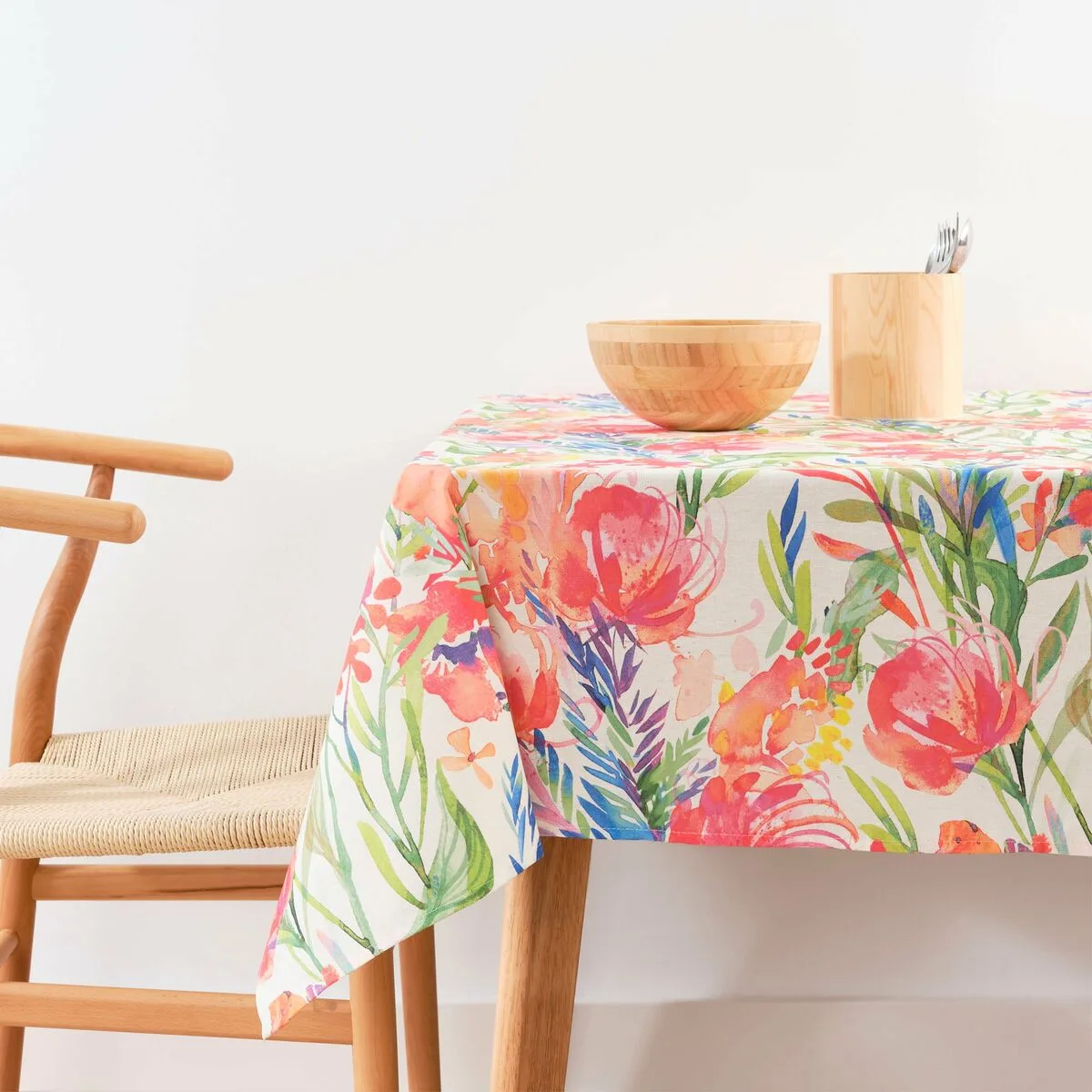 Nappe belum 0120 399 multicouleur 155 x 155 cm s980604655. L'aventure Diaytar est une quête permanente de sens et d'esthétisme à travers des produits soigneusement pensés.