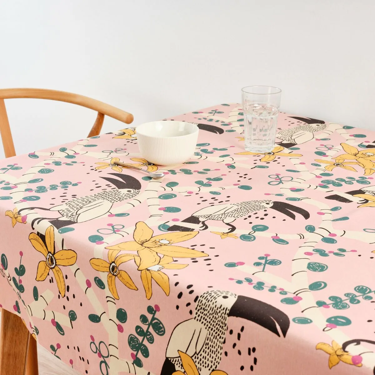 Nappe belum 0120 409 multicouleur rose 155 x 155 cm tucan s980609113. Diaytar, c'est le hub où se connectent les créateurs de produits géniaux et les clients qui les attendaient sans le savoir.
