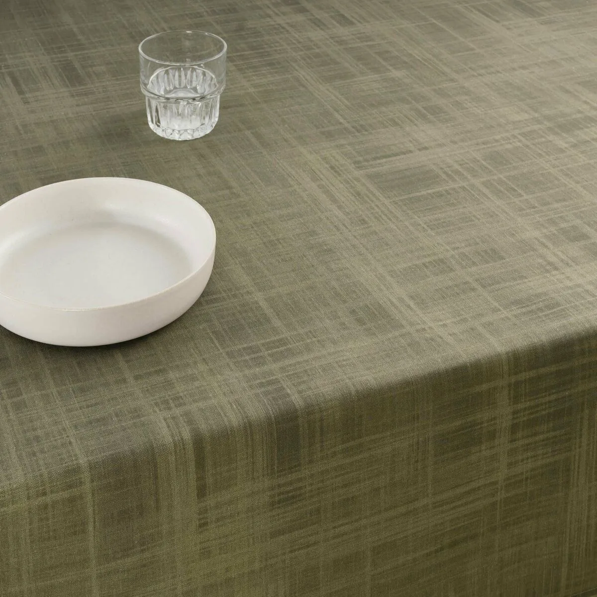 Nappe belum liso vert 100 x 80 cm s980481533. L'ADN de Diaytar : un mélange éclectique et raffiné de produits qui parle aussi bien aux geeks qu'aux esthètes