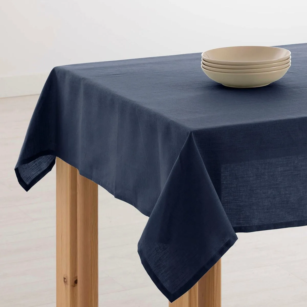 Nappe belum multicouleur bleu fonce 100 x 130 cm s980207837. Chez Diaytar, chaque visite est l'occasion de découvrir un nouveau produit génial, qu'il soit électronique ou domestique