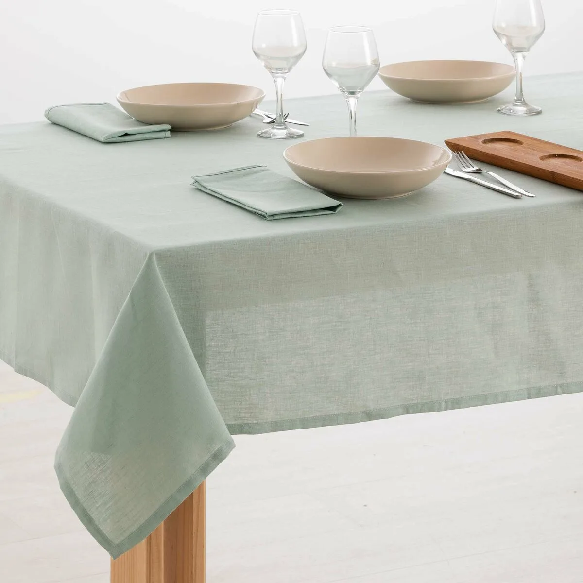 Nappe belum multicouleur eau 140 x 150 cm s980200069. L'art de vivre à la française s'exprime dans notre collection maison Diaytar.