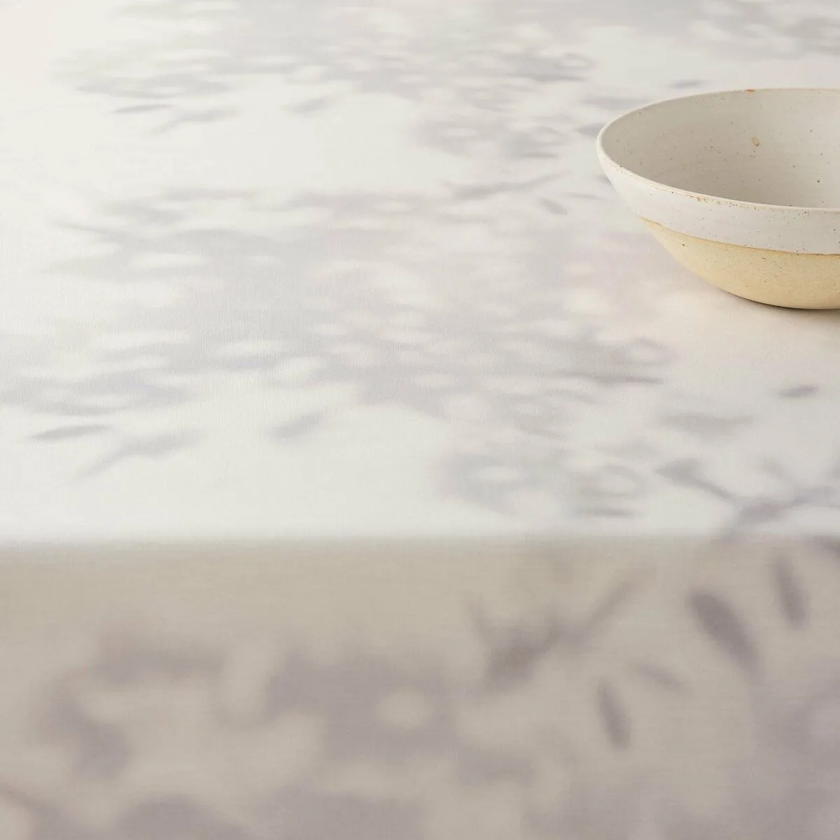 Nappe belum t01 155 x 155 cm s980906281. Diaytar, c'est le grand ménage de printemps dans vos habitudes shopping : on garde l'essentiel, on jette le superflu.