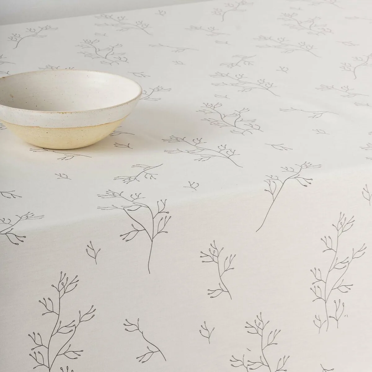 Nappe belum t06 155 x 155 cm s980907489. Diaytar incarne le renouveau du commerce en ligne : authentique, engagé et résolument tourné vers l'avenir.