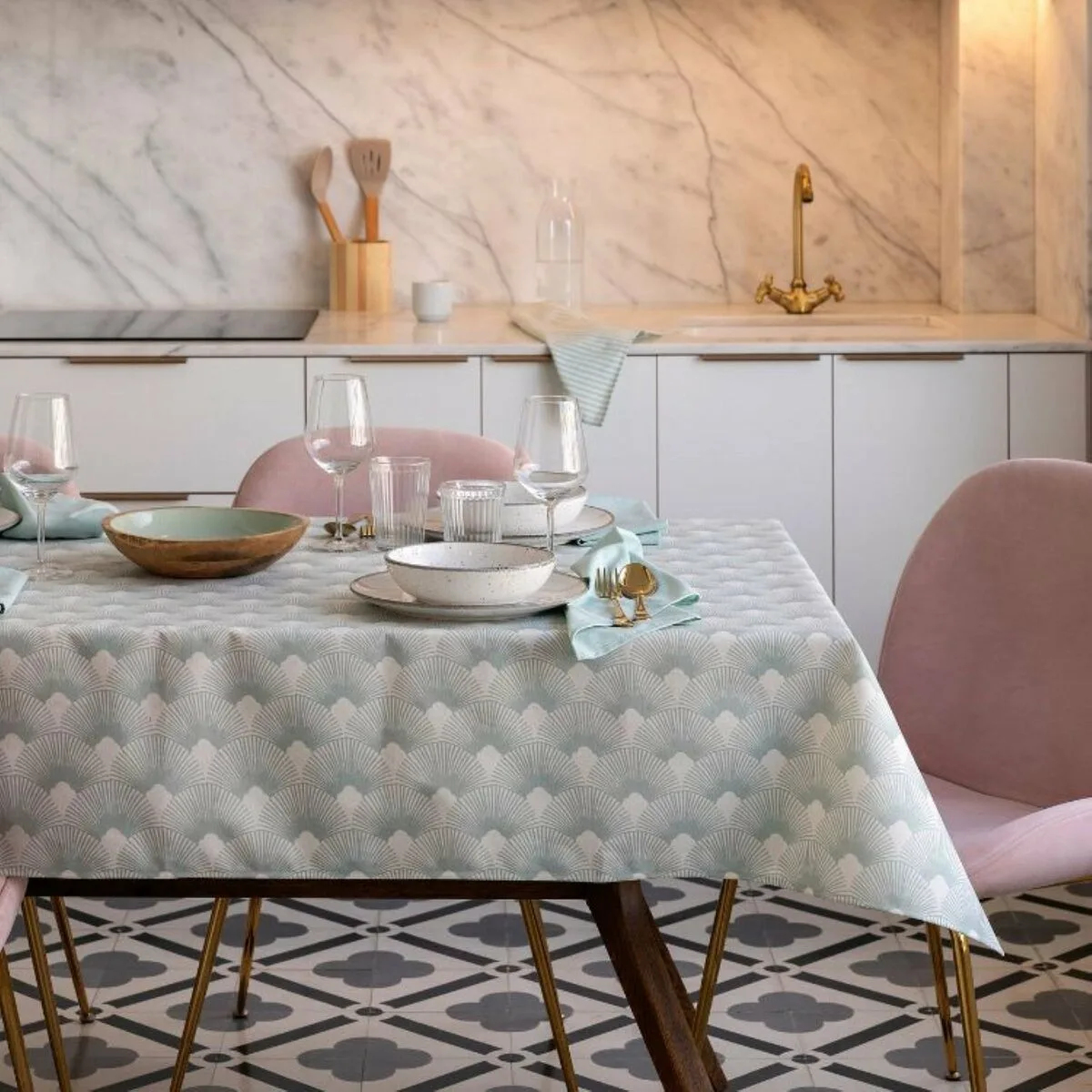 Nappe enduite antitache belum 0120 265 multicouleur 250 x 150 cm s981379161. Diaytar, c'est la convergence entre votre style unique et notre sélection infinie de produits qui lui correspondent.