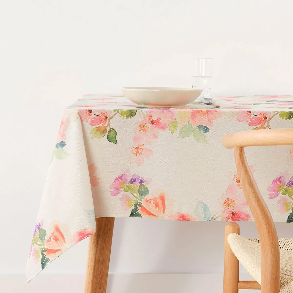 Nappe enduite antitache belum 0120 350 multicouleur 200 x 150 cm s980490014. Votre vie, simplifiée et stylisée par Diaytar et sa collection de produits essentiels et innovants
