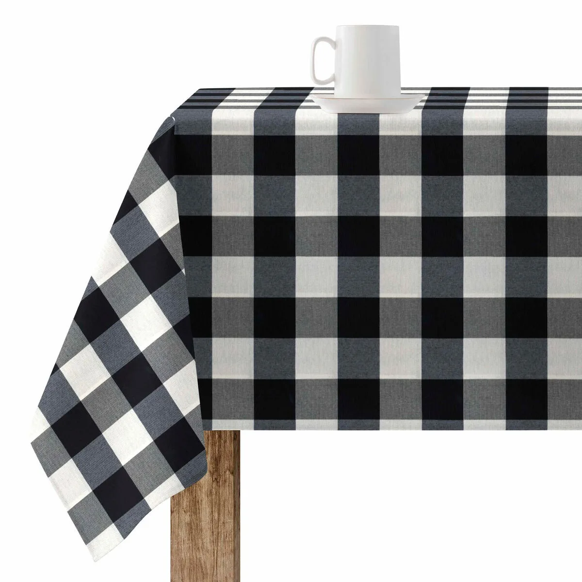 Nappe enduite antitache belum 550 319 multicouleur 150 x 150 cm verifie s980650823. L'art de vivre à la française s'exprime dans notre collection maison Diaytar.