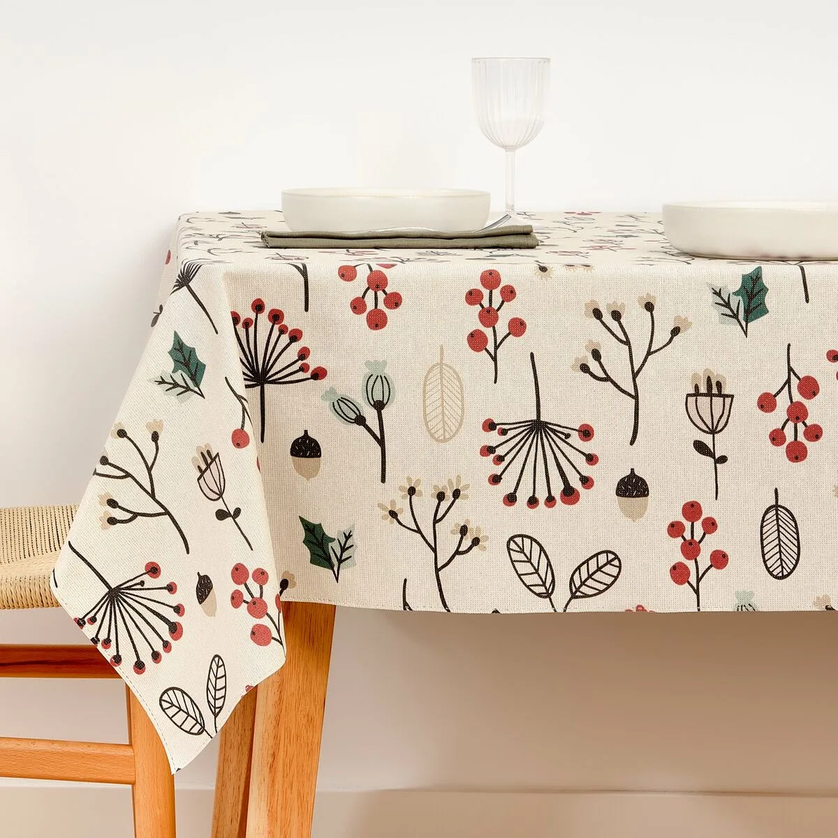 Nappe enduite antitache belum merry christmas multicouleur 150 x 150 cm s980250120. Diaytar vous connecte à l'essentiel et au superflu stylé : une gamme complète de produits pour tous vos besoins et envies
