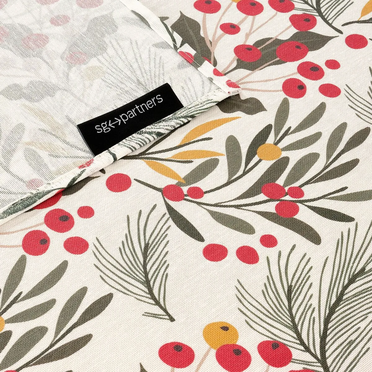 Nappe enduite antitache belum merry christmas multicouleur 300 x 150 cm s980253476. Explorez sans limite l'offre Diaytar : des milliers de produits pour satisfaire votre soif de nouveauté et de qualité