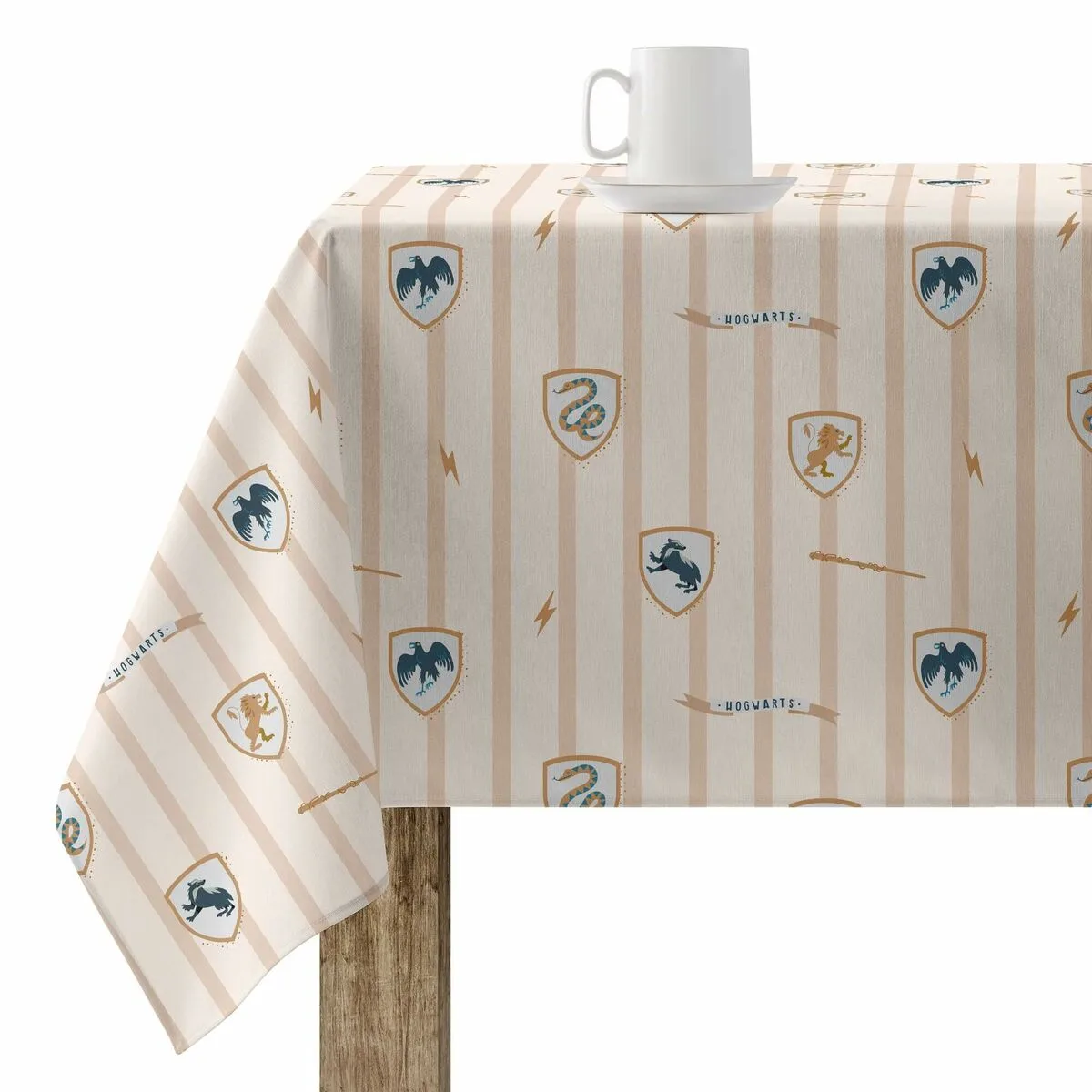 Nappe enduite antitache harry potter multicouleur 250 x 150 cm s981484018. Diaytar, c'est la vitrine ultime des produits qui comptent vraiment, ceux qui simplifient et embellissent existant.