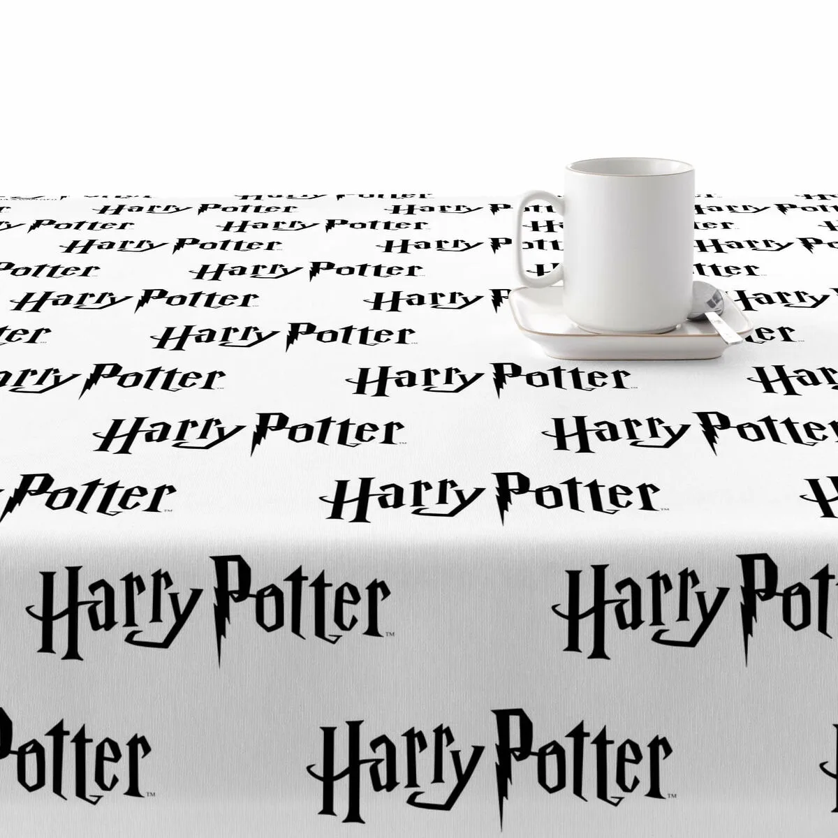Nappe enduite antitache harry potter multicouleur 300 x 150 cm s980229964. L'aventure Diaytar, c'est celle d'une équipe passionnée qui déniche pour vous les perles rares du marché généraliste