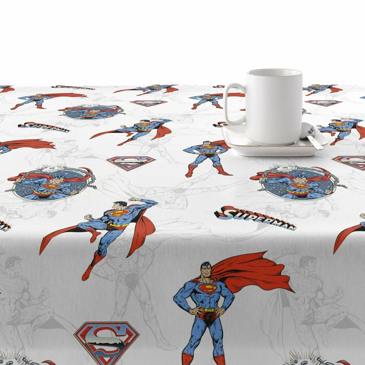 Nappe enduite antitache superman 05 multicouleur 150 x 150 cm s981487751. Découvrez la diversité Diaytar : une infinité de produits pour la maison, le travail, les loisirs, tous dans l'air du temps