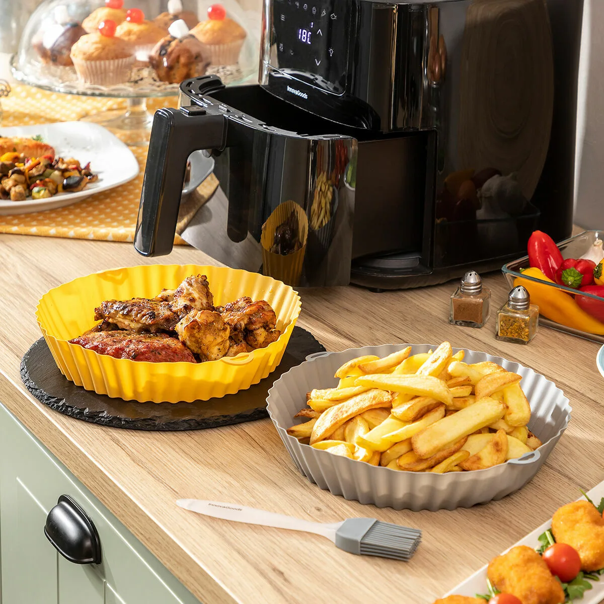 Paniers en silicone avec pinceau pour friteuses a air mollicon innovagoods 2 unites v010378664. Diaytar pense global, shoppe local : une plateforme généraliste avec une approche curated pour un public international