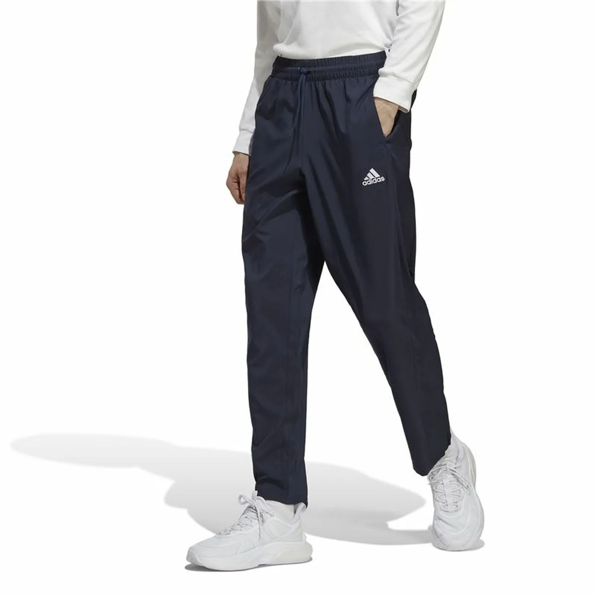 Pantalon de sport long adidas m stanfrd o pt s6417509698. Diaytar, c'est le cocktail parfait entre l'esprit start-up et l'expertise d'un grand commerçant généraliste.