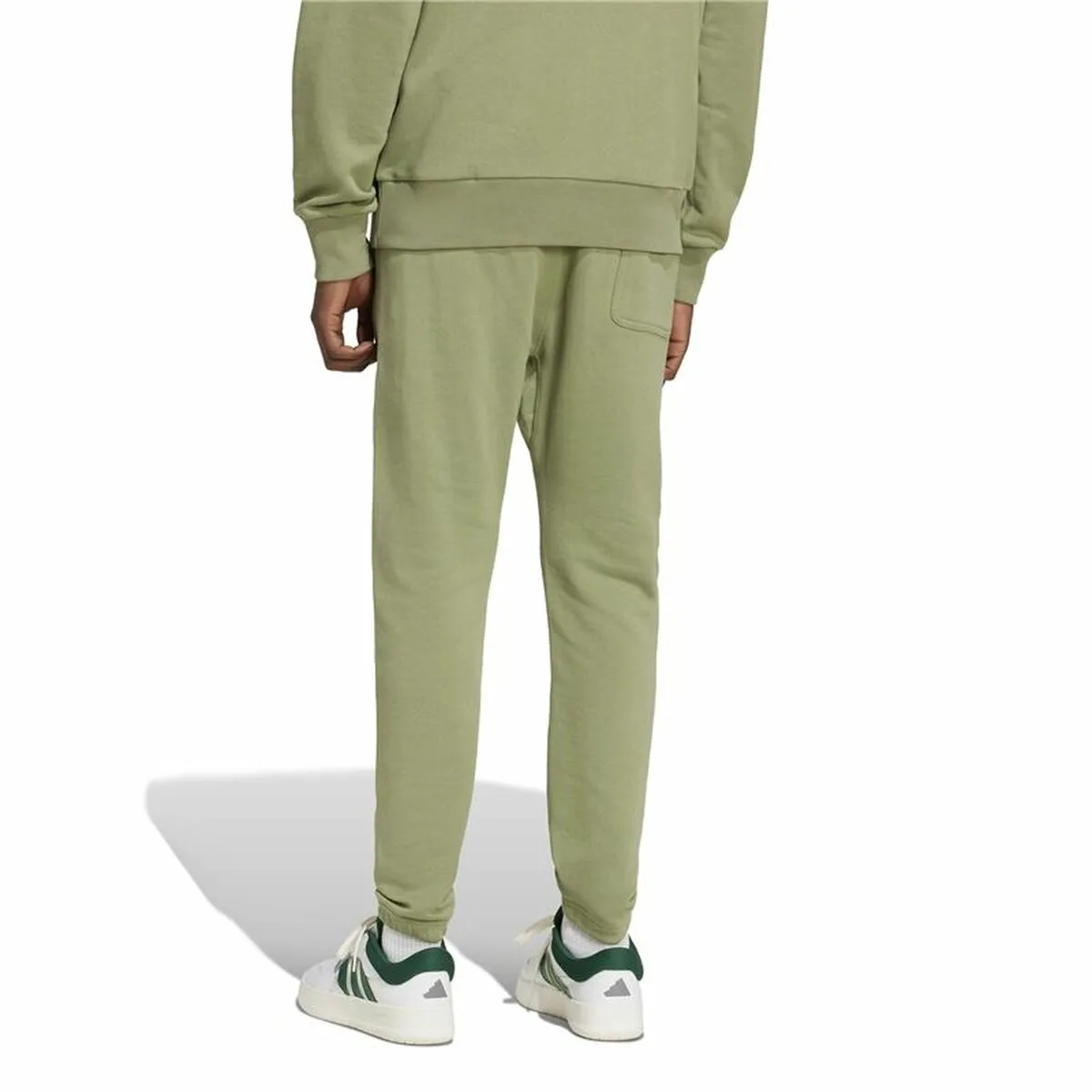 Pantalon de sport long adidas regular tapered vert homme s6417581424. Diaytar, c'est l'histoire d'une passion pour les bons produits, quels qu'ils soient, et du désir de les partager avec vous