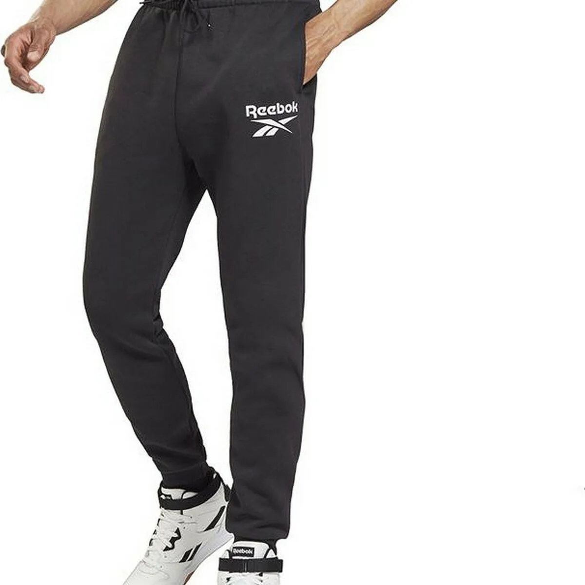 Pantalon de sport long reebok identity vector noir homme s643337416. Notre philosophie : le produit parfait n'existe pas. C'est pourquoi Diaytar en propose des milliers, pour que vous le créiez.
