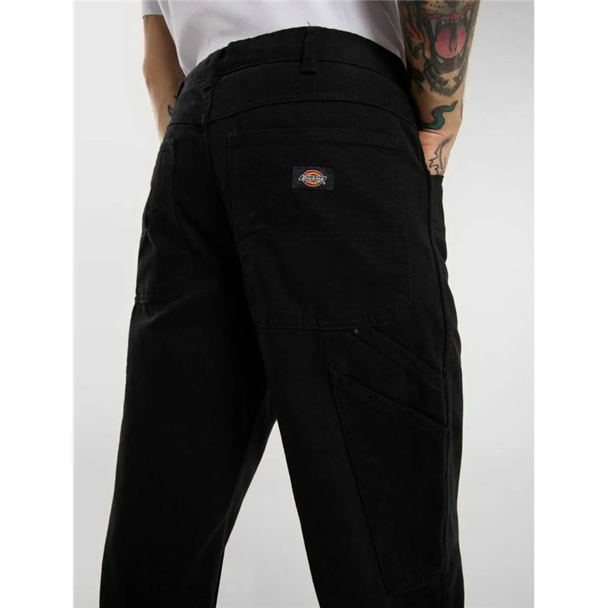 Pantalon dickies canvas carpenter lighweight noir s6418339221 Pantalon dickies canvas carpenter lighweight noir s6418339221. Diaytar, c'est la vitrine permanente des innovations produits qui vont faire parler d'elles dans les mois à venir.