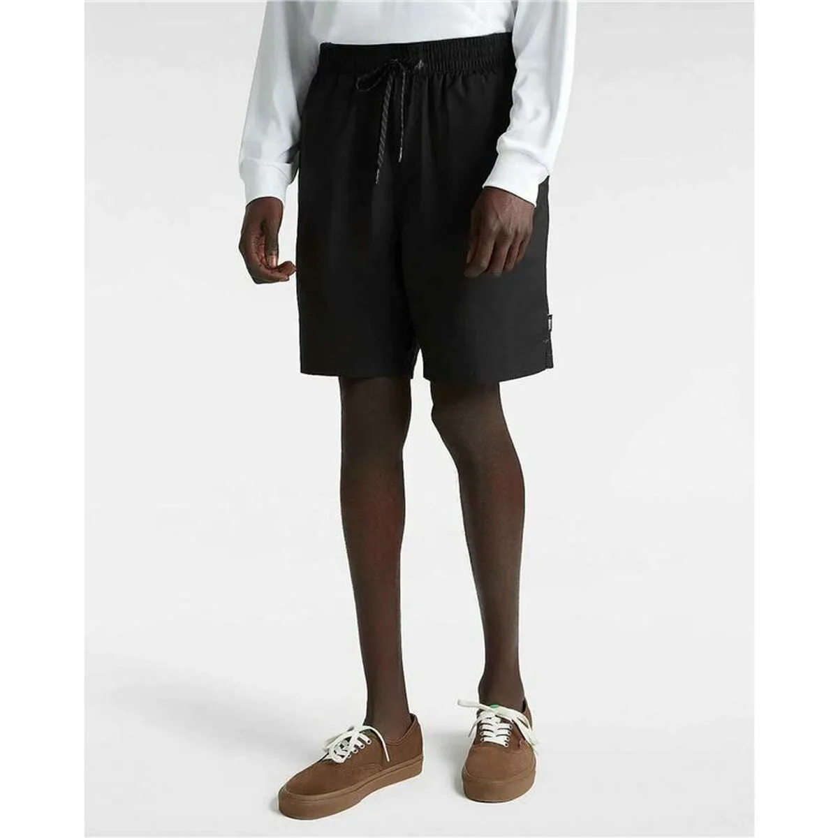 Pantalon vans primary solid elastic b noir s6418736839. Oubliez tout ce que vous savez sur le e-commerce. Diaytar réécrit les règles avec une offre audacieuse et éclectique.