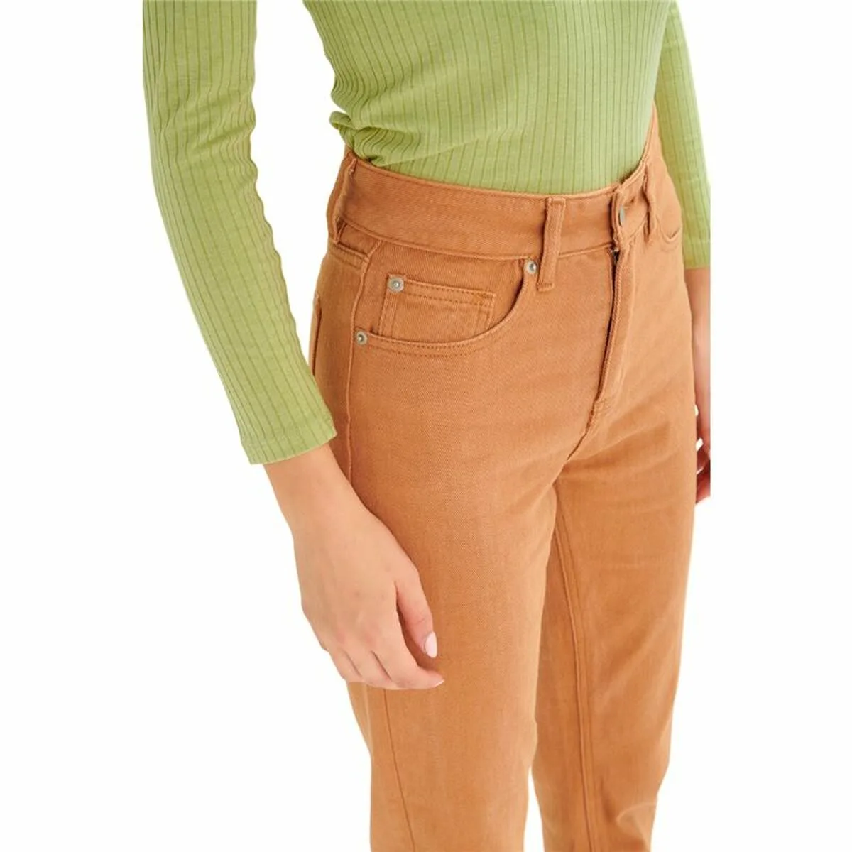 Pantalons 24colours marron s6412005121 Pantalons 24colours marron s6412005121. Diaytar, c'est le sismographe des tendances : nous captons les vibrations du marché pour vous offrir le meilleur.