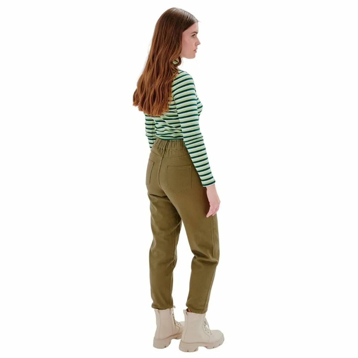 Pantalons 24colours vert s6412402022. Diaytar, le compagnon des esprits créatifs et exigeants en quête de produits généraux hors des sentiers battus