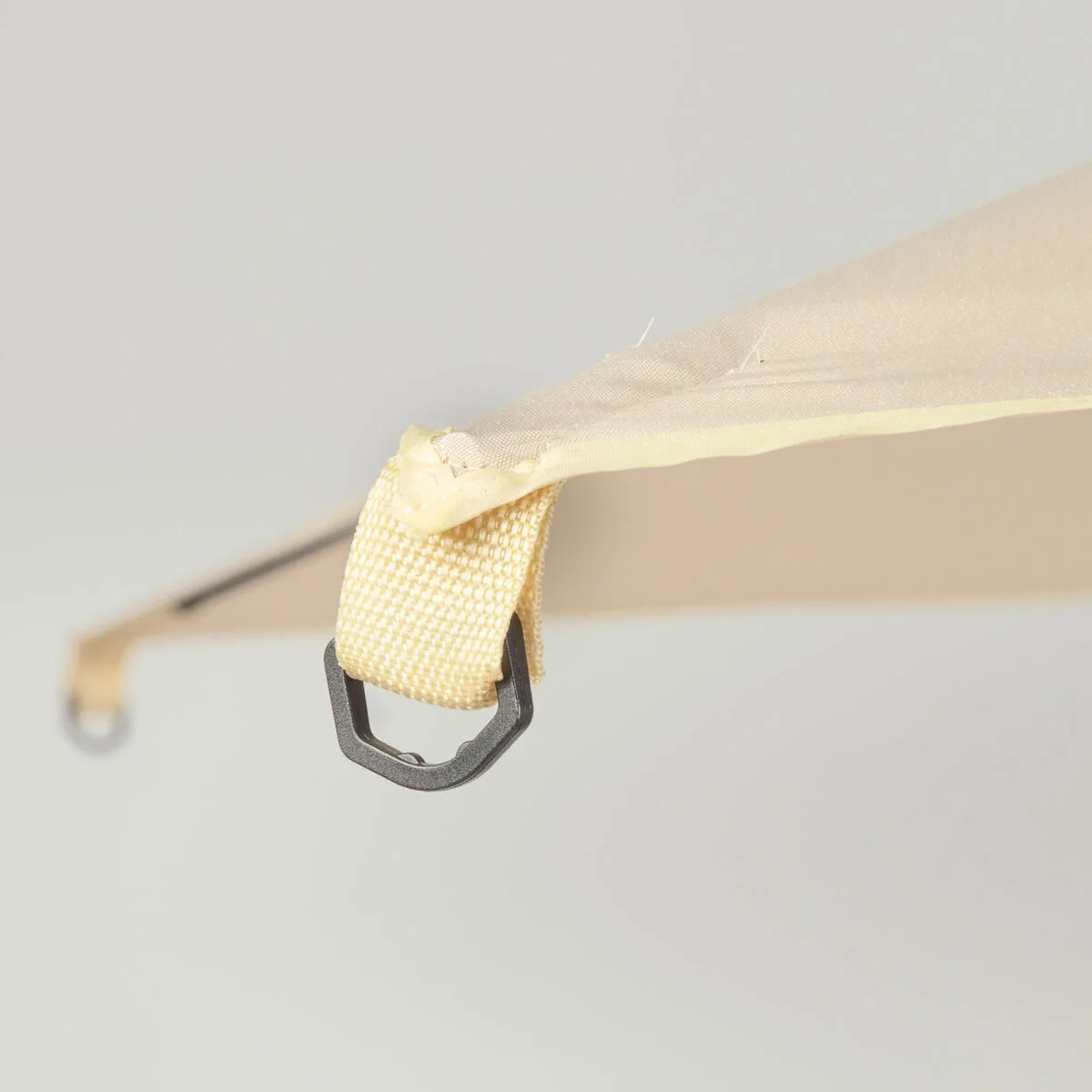 Parapluie aktive beige 175 x 240 x 175 cm s890641334 Parapluie aktive beige 175 x 240 x 175 cm s890641334. Diaytar, la boutique en ligne qui pense à tout : des gadgets électroniques les plus futés aux objets maison les plus design