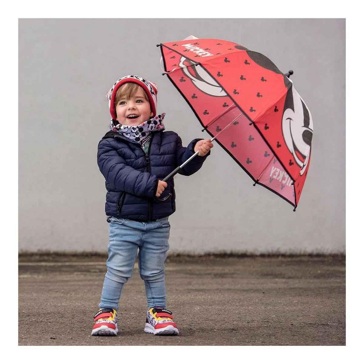 Parapluie mickey mouse rouge o 71 cm s244290591 Parapluie mickey mouse rouge o 71 cm s244290591. Avec Diaytar, profitez d'une sélection généraliste qui a du caractère et qui reflète les aspirations de notre époque