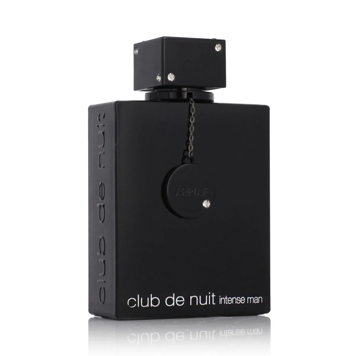 Parfum homme armaf club de nuit intense edp 200 ml m012156082. Nous avons infusé Diaytar avec une dose massive de passion pour le produit. Contagieux : vous allez l'attraper.