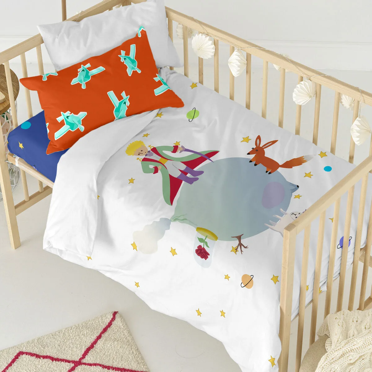 Parure de couette happyfriday le petit prince multicouleur 2 pieces d160871394. Nous sommes Diaytar, les architectes de votre espace de vie en ligne, meublé avec les meilleurs produits du moment