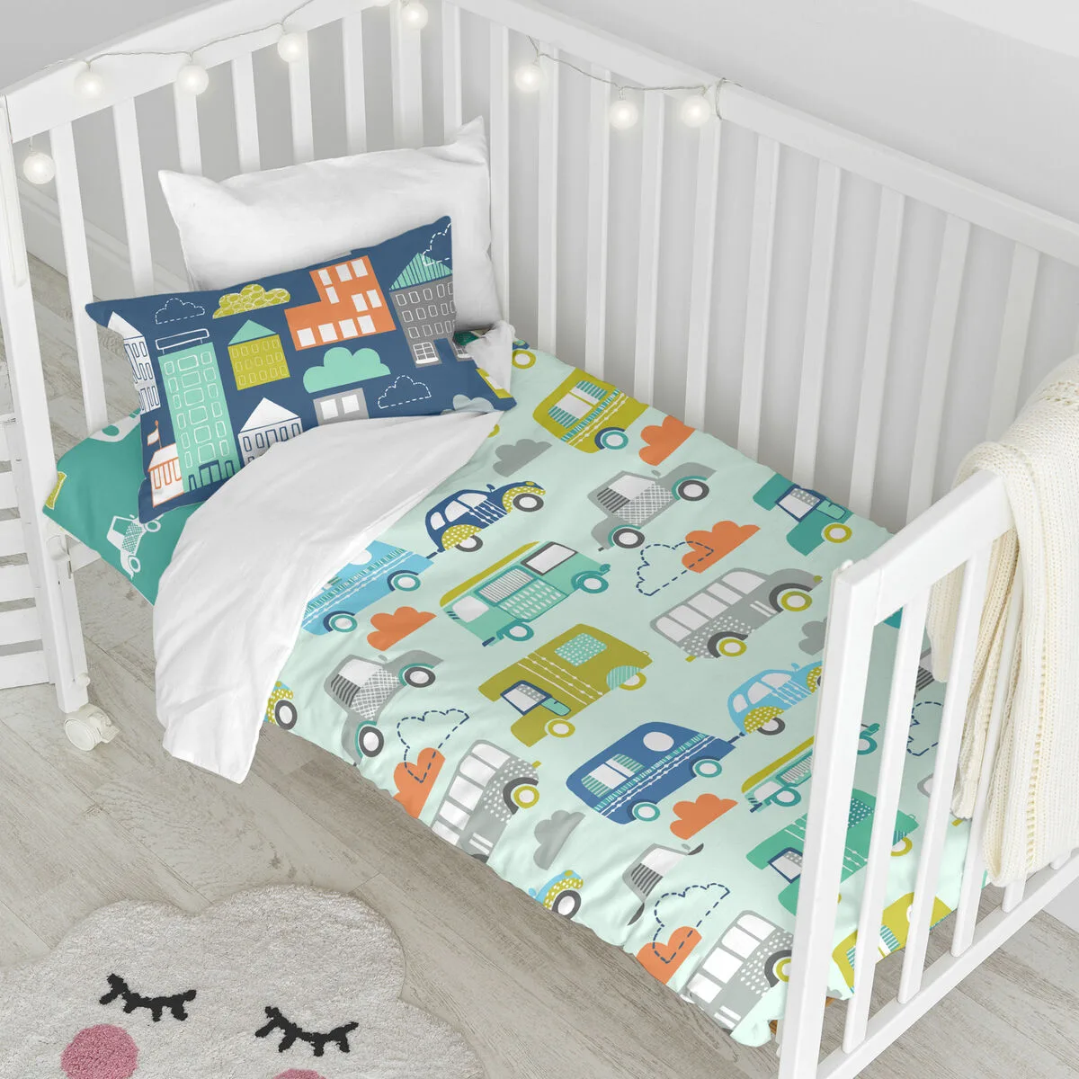 Parure de couette happyfriday moshi moshi holidays multicouleur lit de bebe 2 pieces d161424211. Diaytar, c'est l'assurance de produits qui durent, tant dans leur construction que dans leur style intemporel.