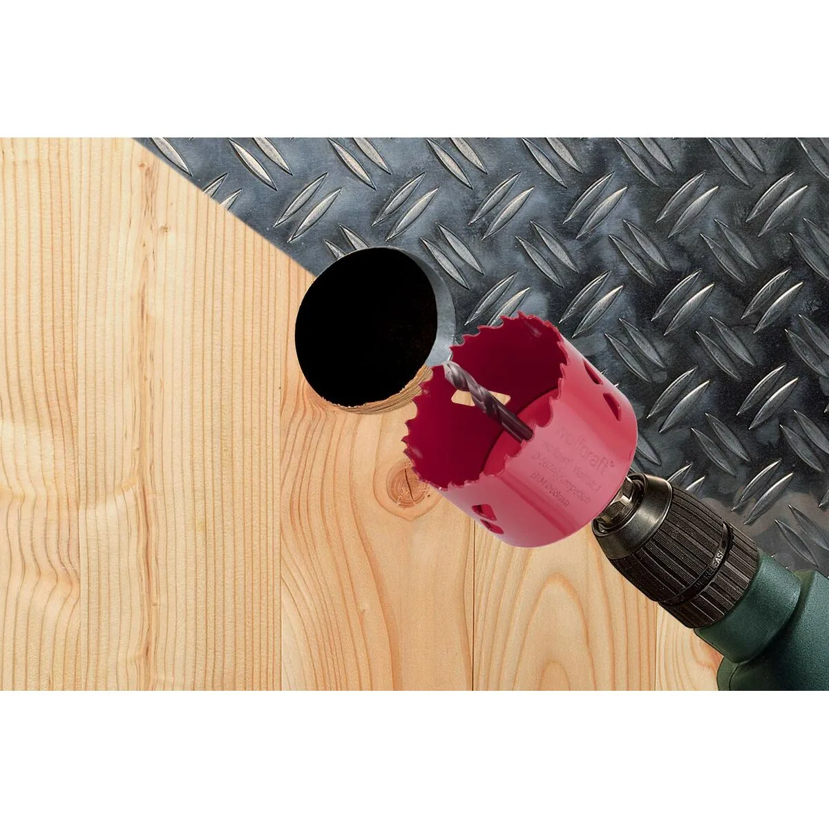 Perceuse a couronne fraiseuse wolfcraft s790714219. Nos stylistes Diaytar dénichent pour vous les pépites de la saison.