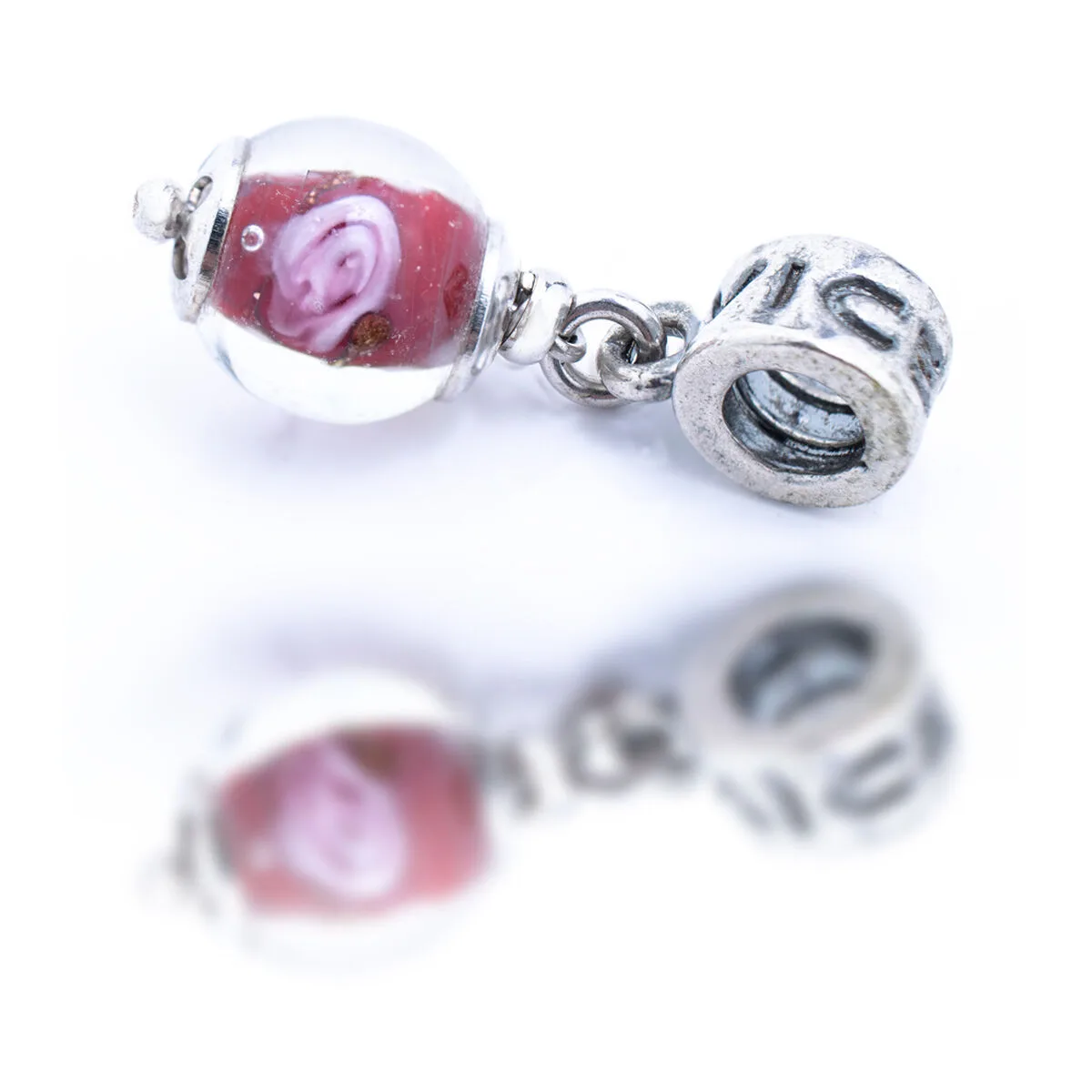 Perle de verre femme viceroy vmm0107 27 rouge 1 cm s033603389. Avec Diaytar, faites le plein d'idées et de produits ingénieux pour toutes les pièces de votre maison et tous les aspects de votre vie