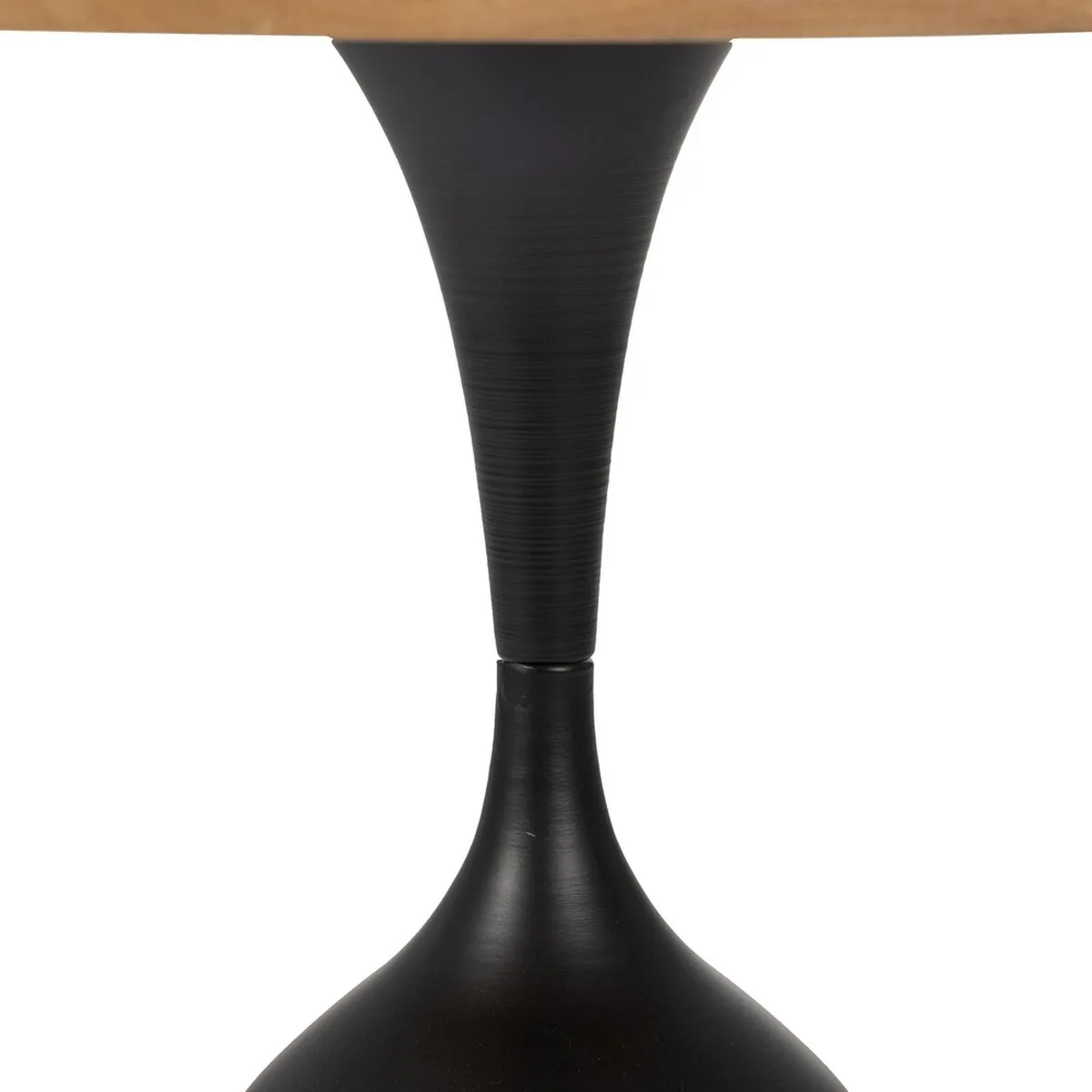 Petite table d appoint noir dore 50 x 50 x 57 cm s880570526. L'aventure Diaytar est une quête permanente de sens et d'esthétisme à travers des produits soigneusement pensés.