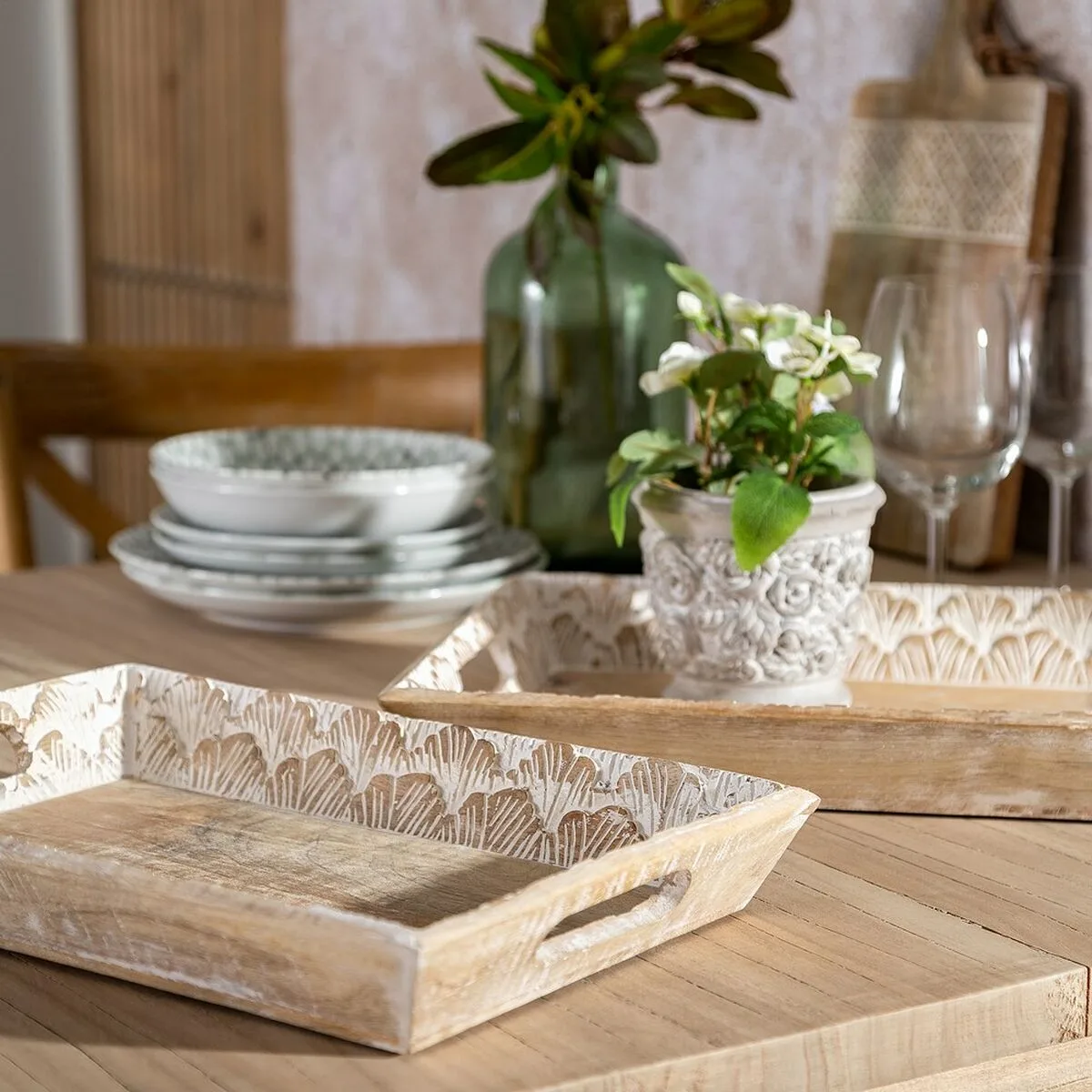 Plateau aperitif 45 5 x 30 5 x 5 5 cm blanc bois de manguier 2 unites s880206445. Diaytar, c'est l'alchimie parfaite entre la froide efficacité de la tech et la chaleur rassurante des produits de qualité.