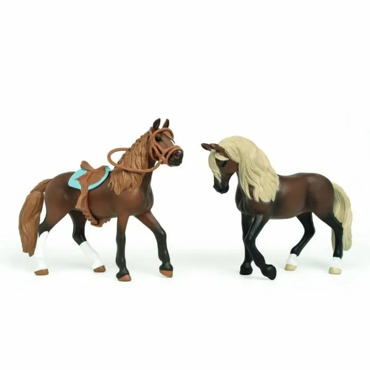 Playset schleich horse club 4 pieces s7100936512. Diaytar réinvente le e-commerce avec une approche généraliste axée sur la qualité, la tendance et l'accessibilité