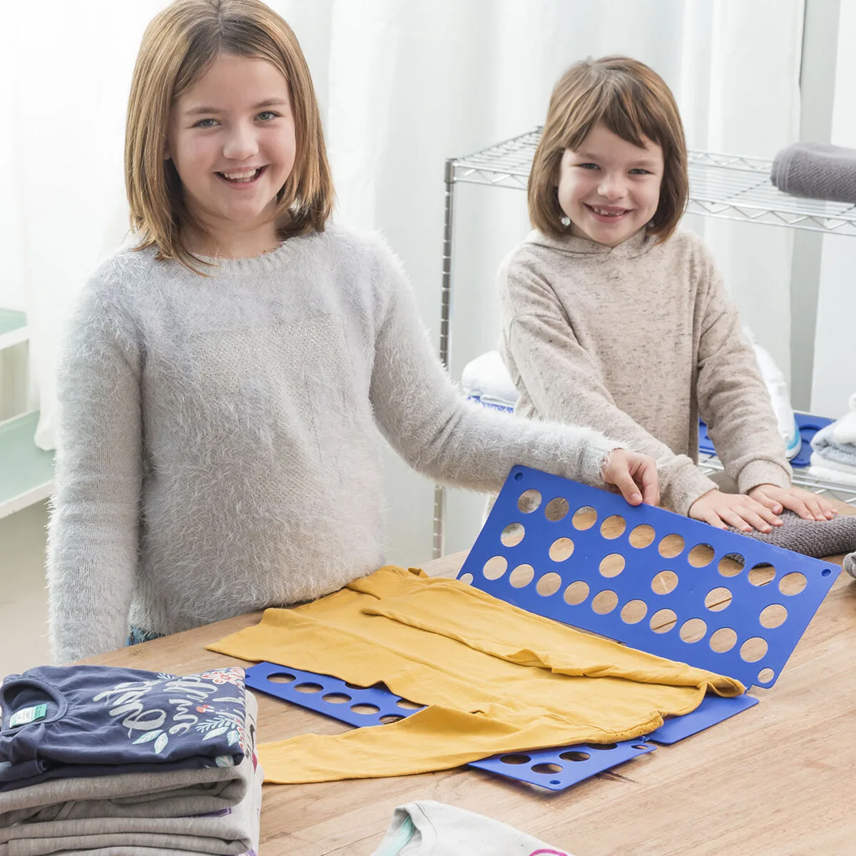 Plieur de linge enfant innovagoods v010081888. Nous croyons en la magie des objets. Chez Diaytar, chaque produit a le pouvoir de transformer une routine en moment précieux.
