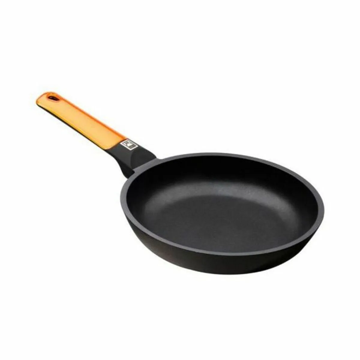 Poele anti adhesive bra a281218 aluminium forge o 18 cm s041432123. Notre équipe Diaytar est une bande de dénicheurs compulsifs, toujours en quête du produit qui provoquera l'étincelle dans votre regard.