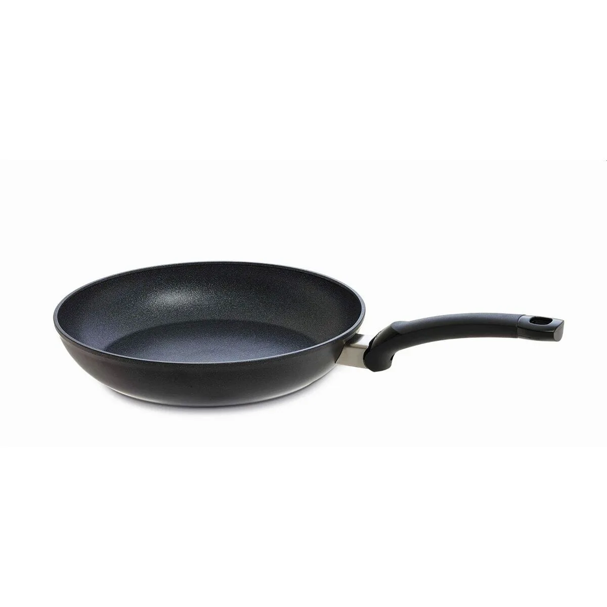 Poele fissler adamat classic noir aluminium s045056672. Osez l'originalité avec les créations mode exclusives de Diaytar.