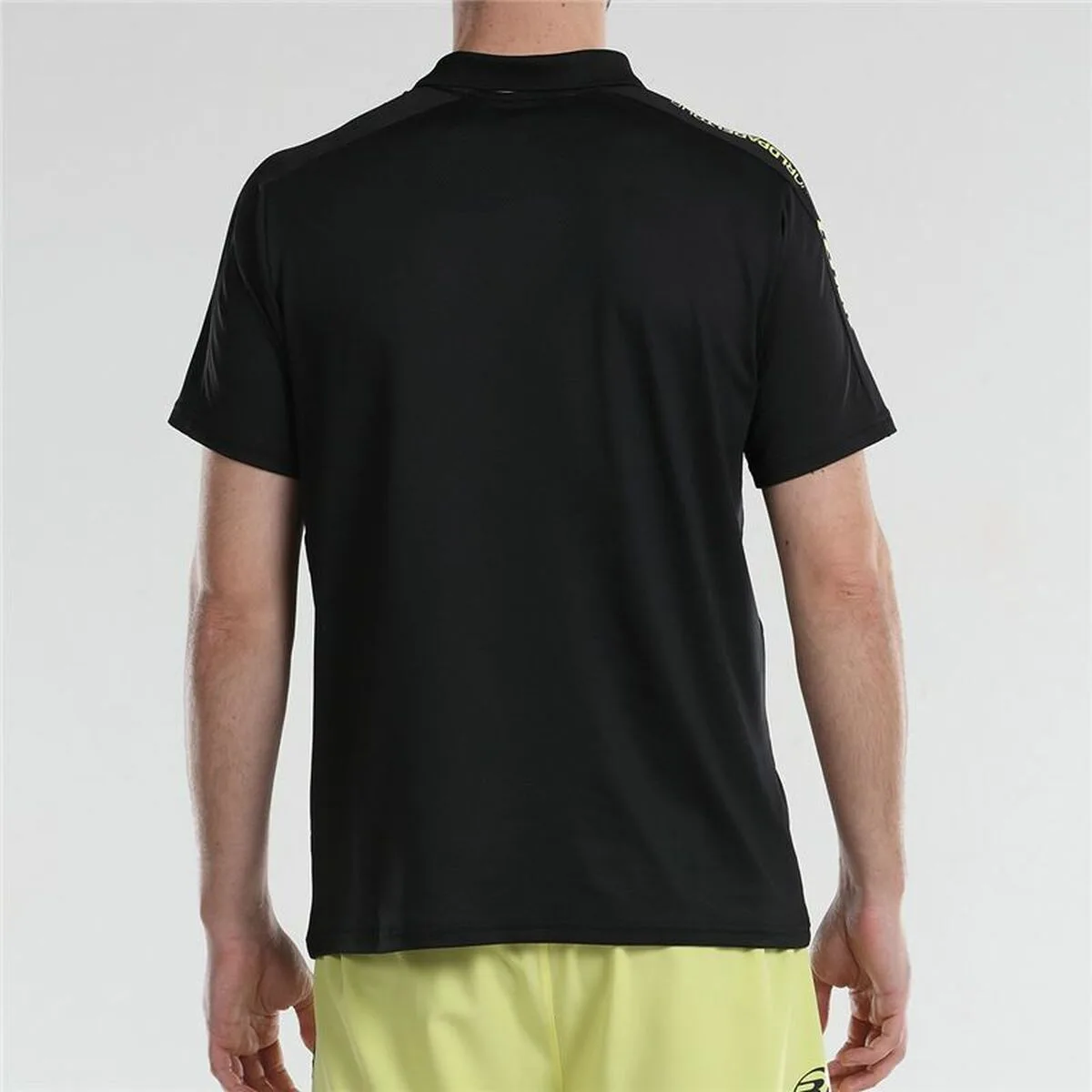 Polo a manches courtes homme bullpadel liceo padel noir s6411250184. Rejoignez la communauté Diaytar et vivez une expérience shopping unique.