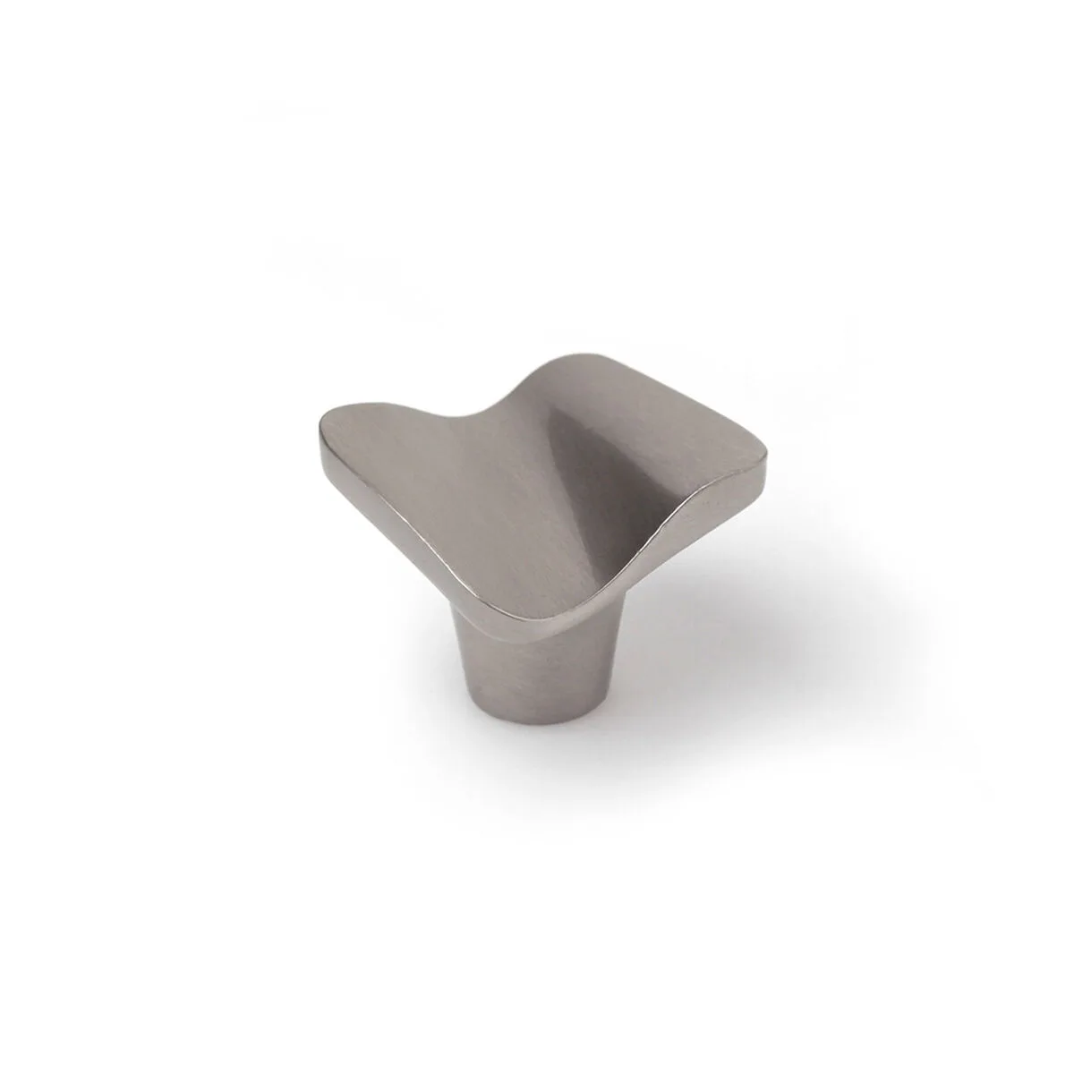 Pommeau rei 749 metal 32 x 31 mm satine nickel 4 pieces s791253583. Diaytar ne stocke pas des produits, il collectionne des pièces uniques pour enrichir votre quotidien.