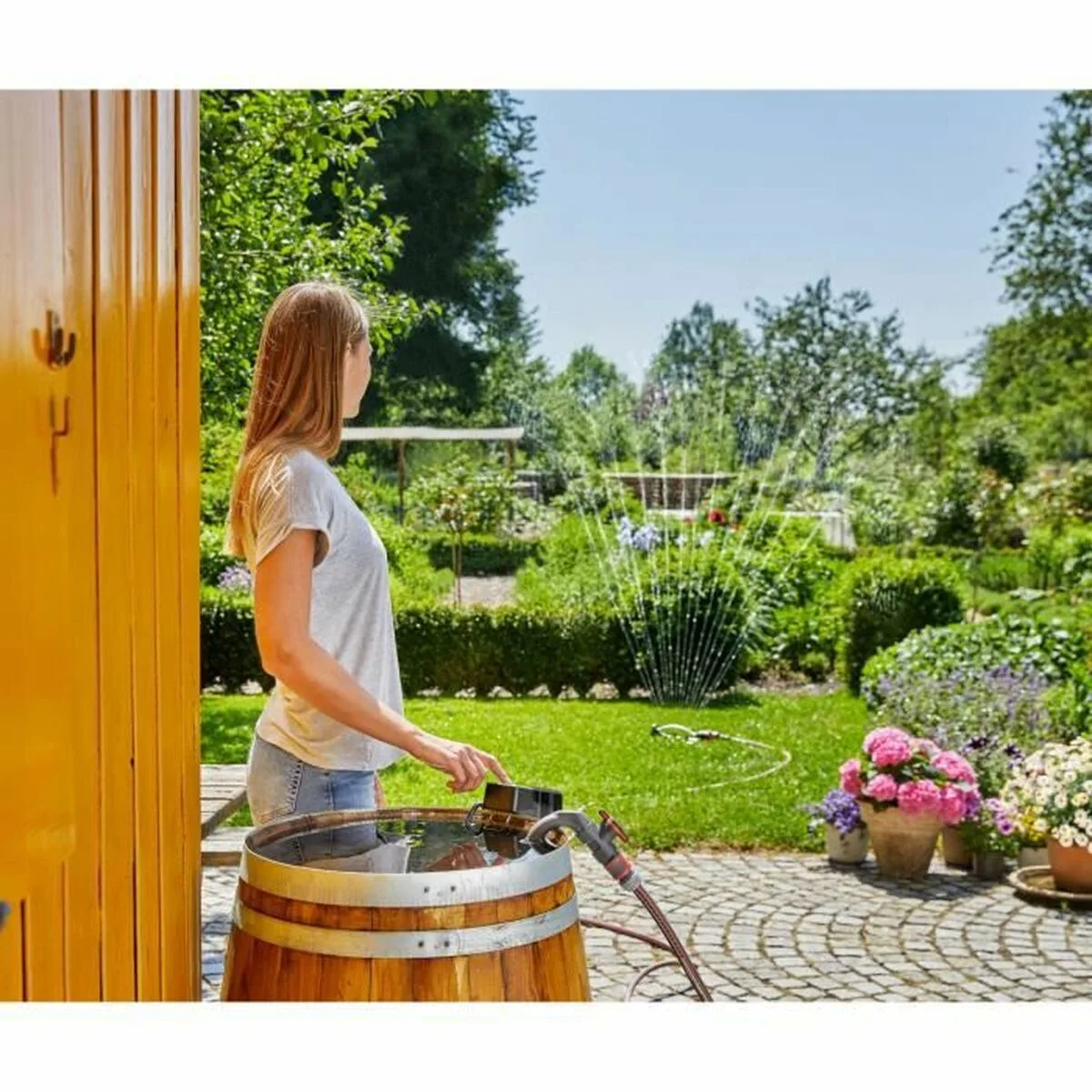 Pompe a eau gardena 14602 20 18 v s716970913. Diaytar, c'est le refuge des amoureux du beau et de l'utile, un sanctuaire dédié au produit parfait.